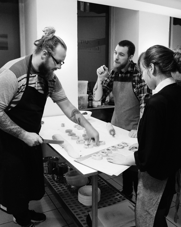 Scandinavia Standard B&W Mad Mad MadBodega