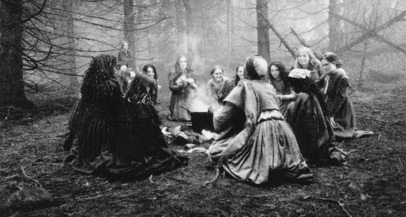 still-of-winona-ryder-in-the-crucible-large-picture