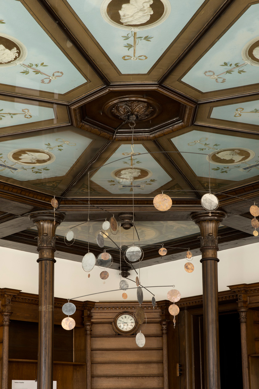 “Salon,” at St Paul’s Apotek