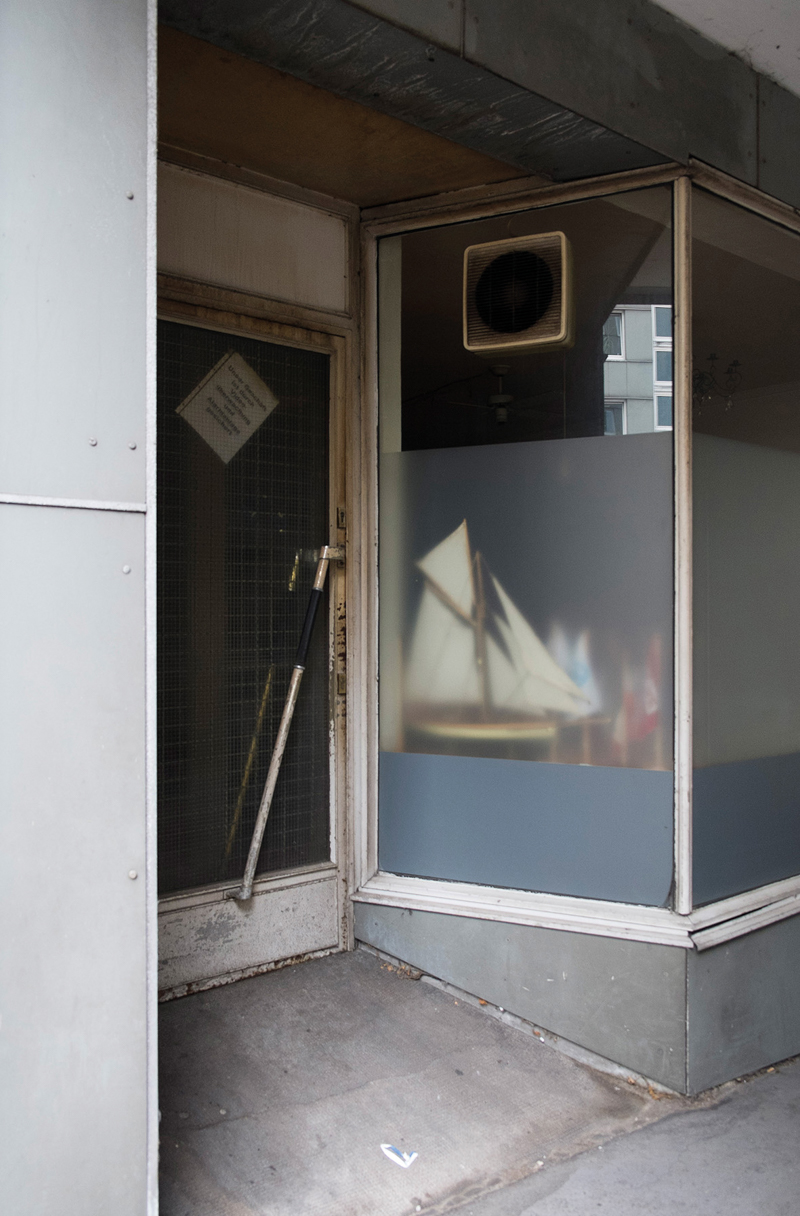 Carsten Rabe - White Ship HH 2014 - Copenhagen Photo Festival 2015 | Scandinavia Standard