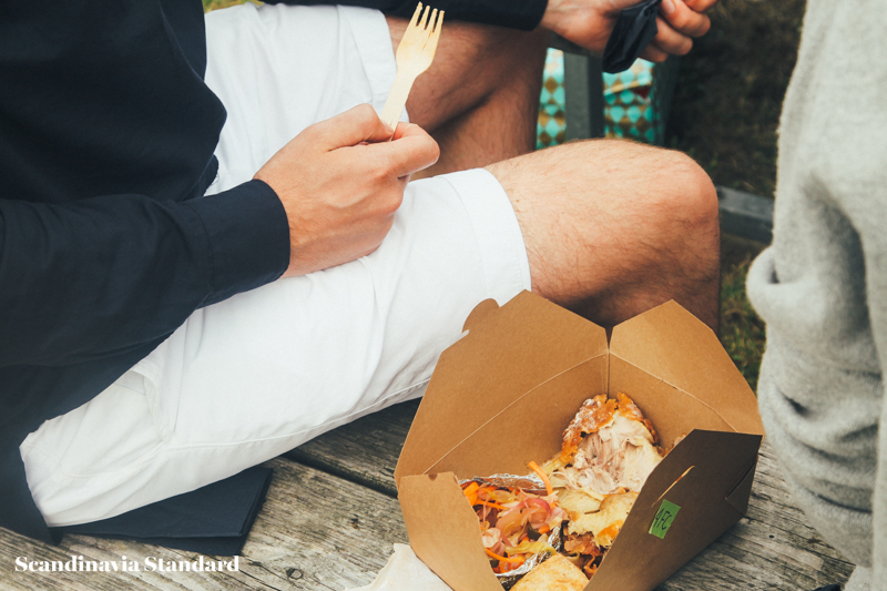 Birthday - Eating AFC Amass Fried Chicken | Scandinavia Standard