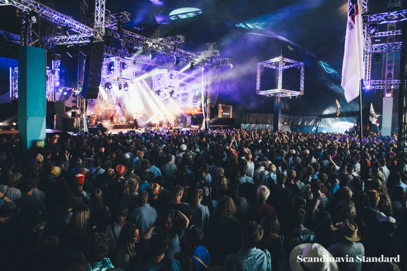 Foxygen at Roskilde Festival - Crowd | Scandinavia Standard