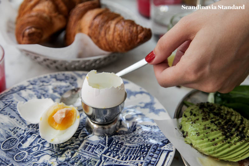 Pom & Flora Breakfast Eggs  Brunch in Stockholm | Scandinavia Standard