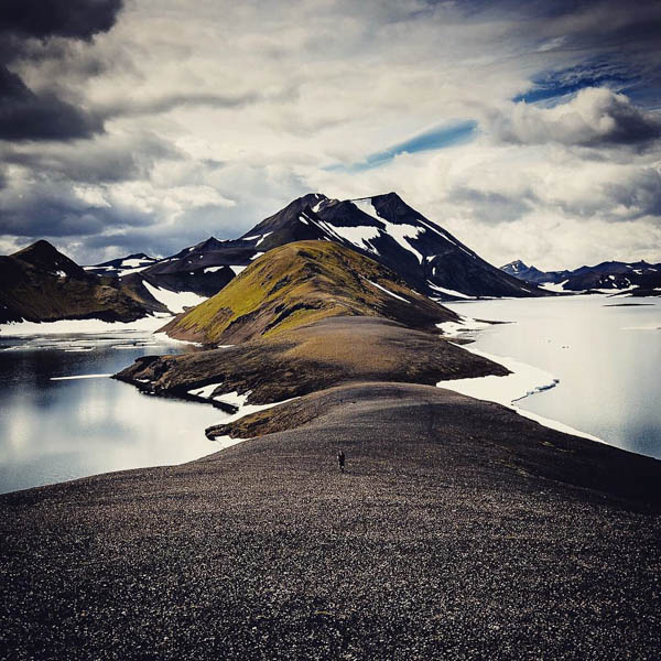 The Blue Lagoon | @bluelagoonis | Icelandic Instagram account to Follow | Scandinavia Standard