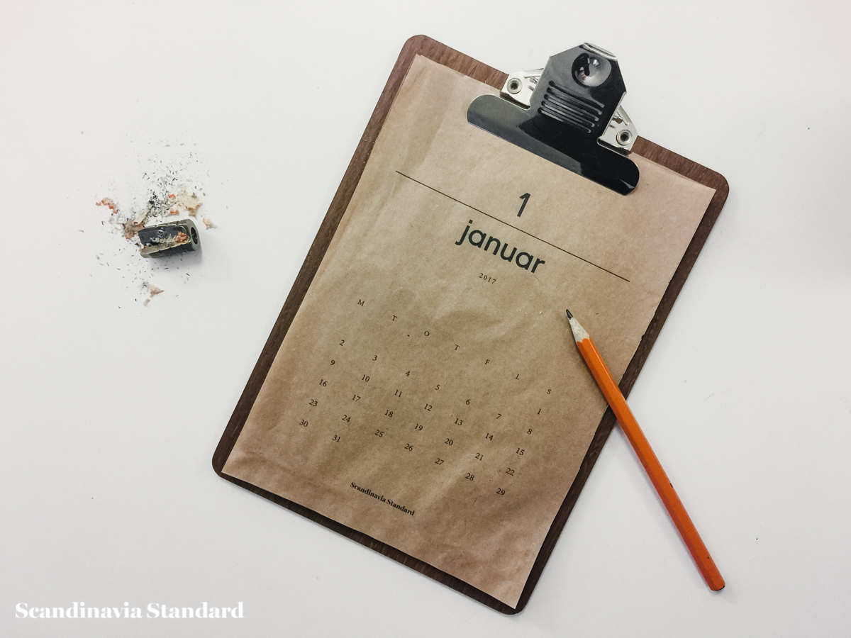 scandianvia-standard-2017-prinatable-calendar-brown-paper