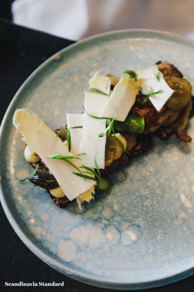 aamanns-copenhagen-open-sandwiches-3-scandianvia-standard