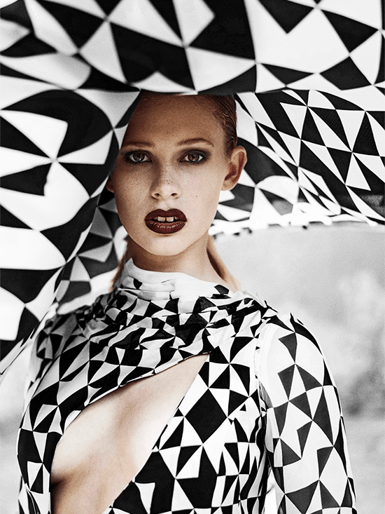 desktop_gallery_chaos_sensitive_07_550_733-ID-89c5d260-af1c-4227-8d57-43e37a8be06a