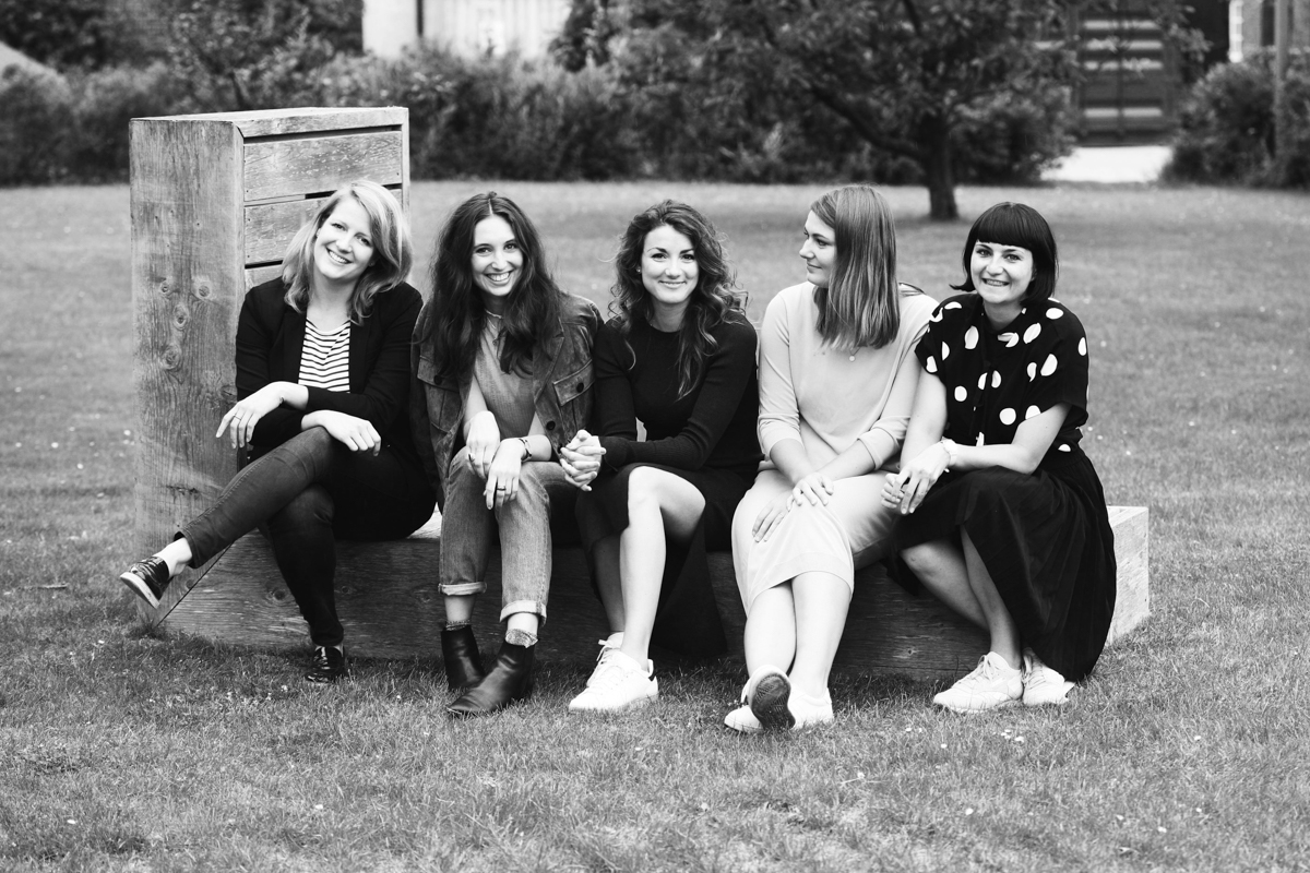 Sweet Sneak Studio Group Pictures BW